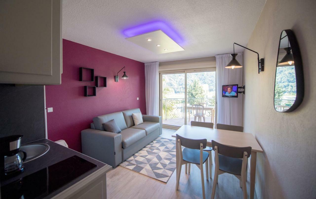 Appart Hotel Lou Castelet Carros Bagian luar foto
